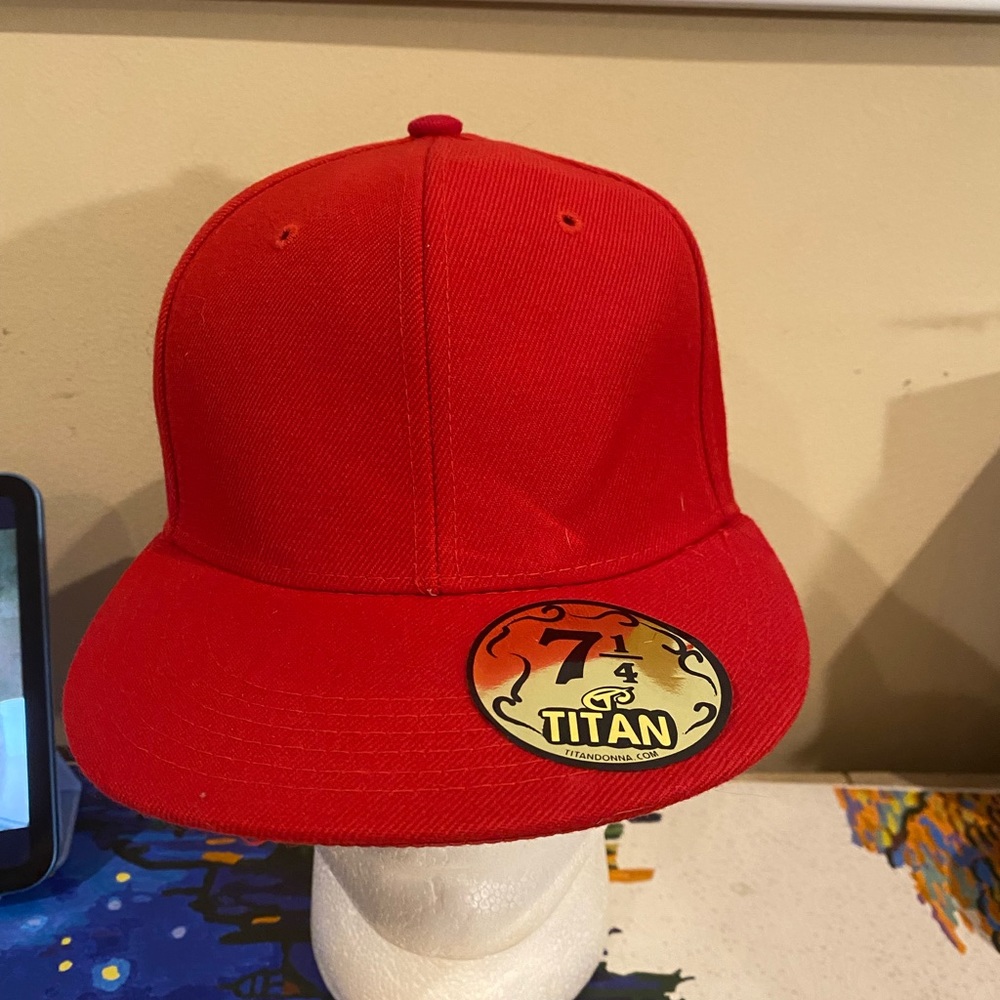Bland Red Hat